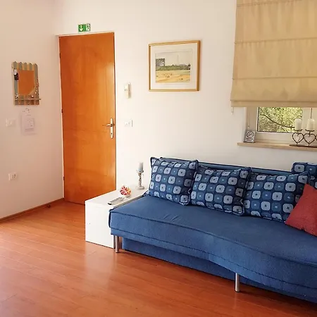 Apartments By The Sea Rovinj - 3373 Apartment *