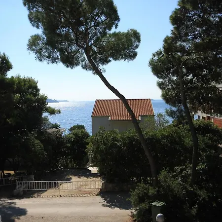 Apartments By The Sea Rovinj - 3373 * Rovinj