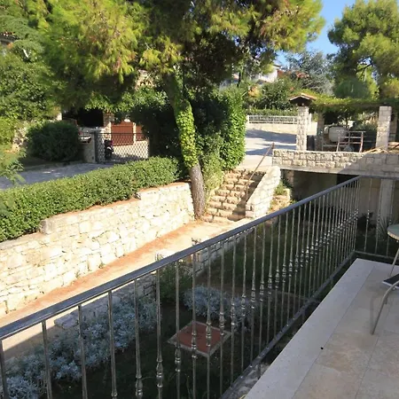 Apartments By The Sea Rovinj - 3373 Apartment